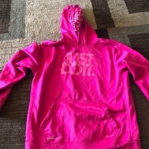 Nike thermal hooded sweatshirt youth large
